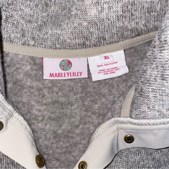 Marley Lilly Fleece 1/4 Snap Pullover Embroidered Monogrammed “J” Size: XL - Picture 5 of 7